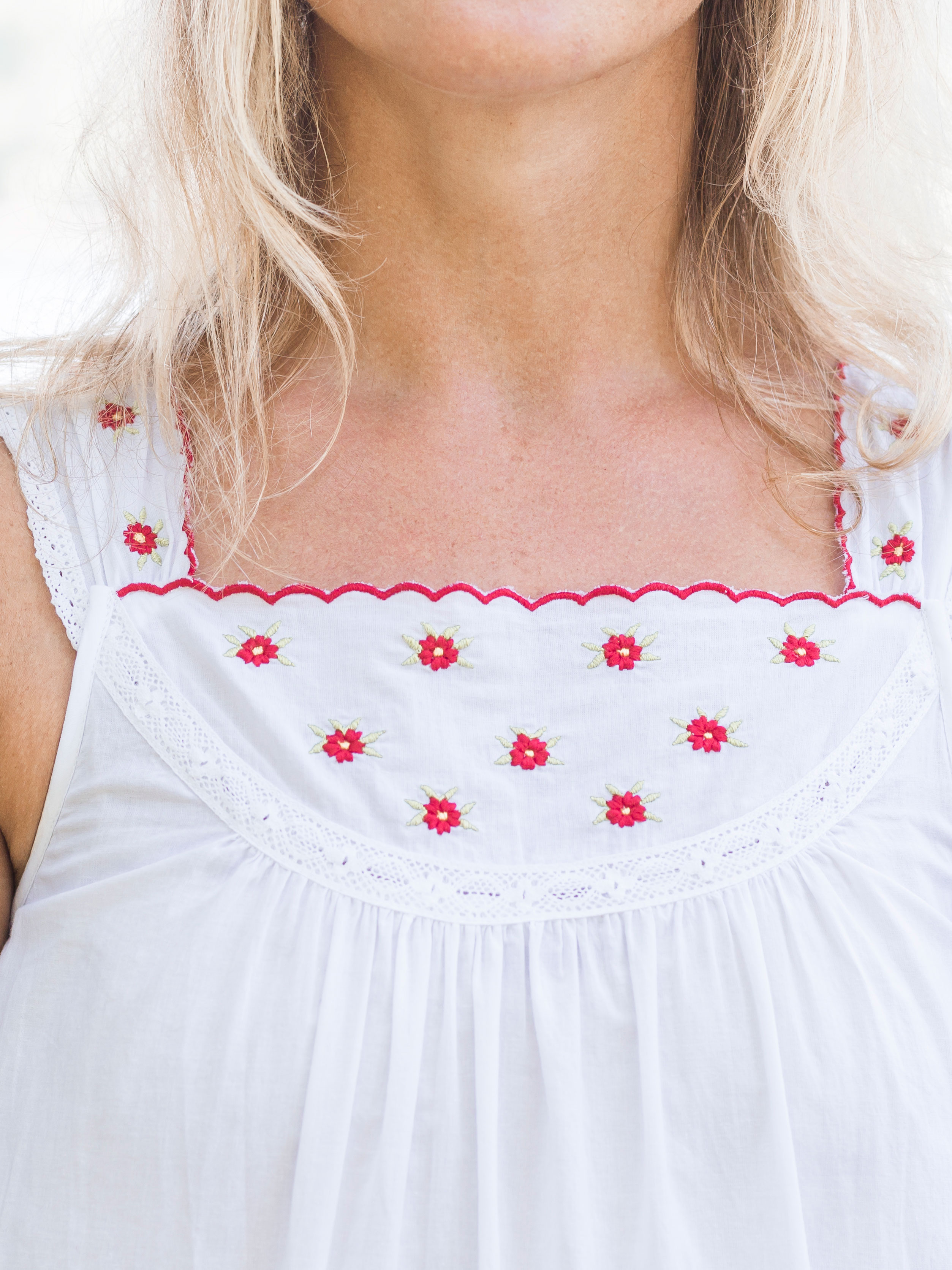 Bessie Nighty Ladies Clothing, Nighties & Dressing Gowns Beautiful