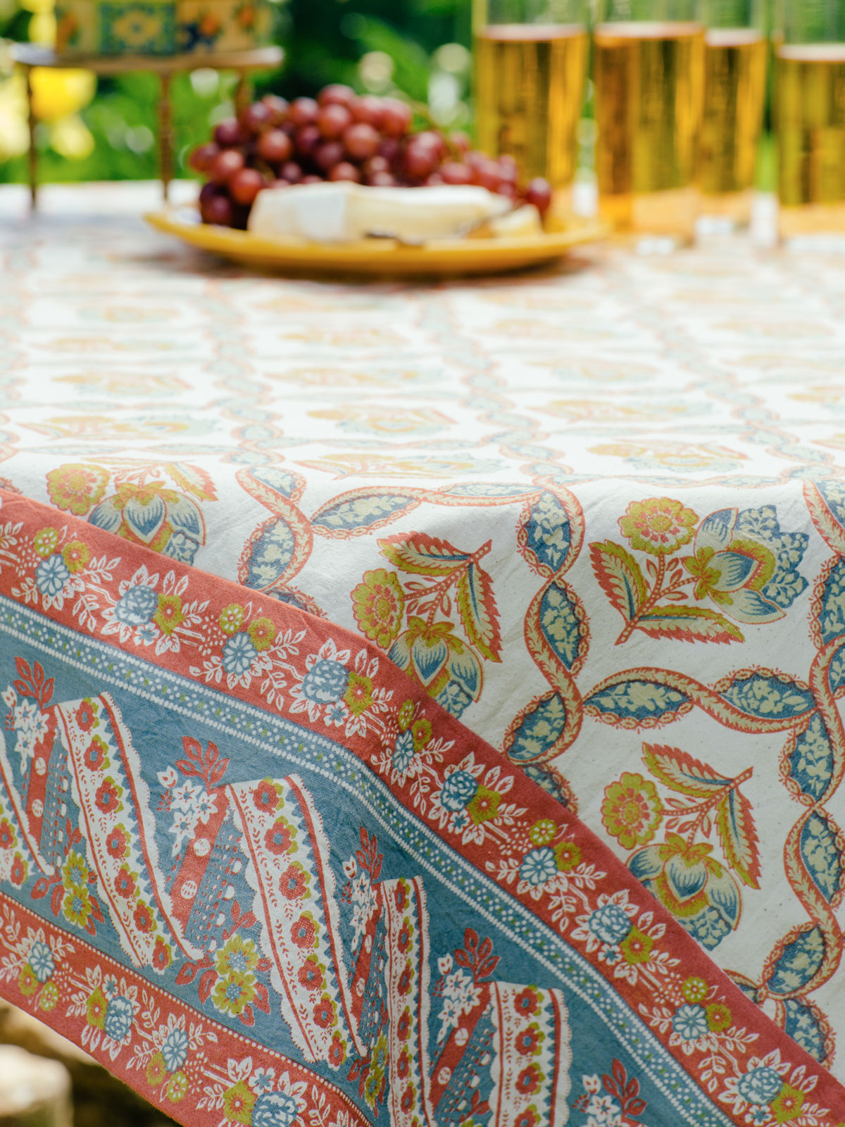 Amelie Tablecloth Table Linens & Kitchen, Tablecloths Beautiful